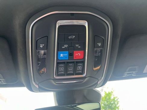 Used 2025 Jeep Grand Cherokee L Summit AWD/4WD image 41