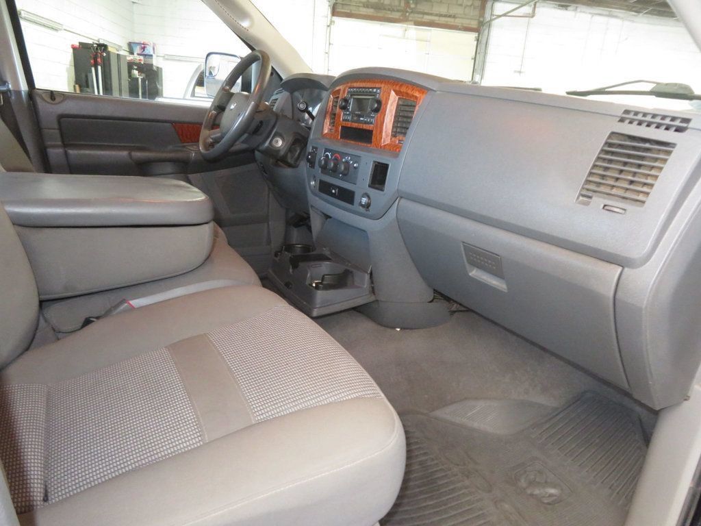 Used 2006 Dodge Ram 2500 Truck SLT w/ Quad Cab Big Horn Value Group AWD/4WD image 35