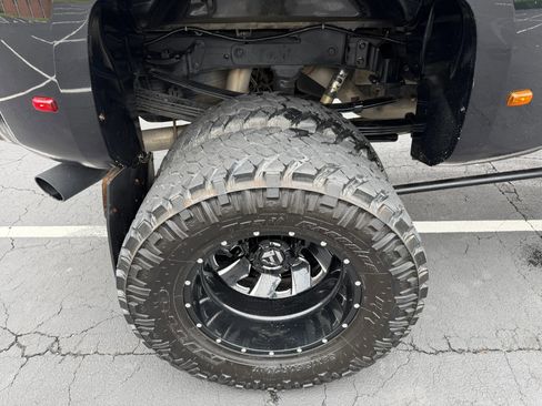 Used 2018 Chevrolet Silverado 3500 High Country w/ Duramax Plus Package AWD/4WD image 14