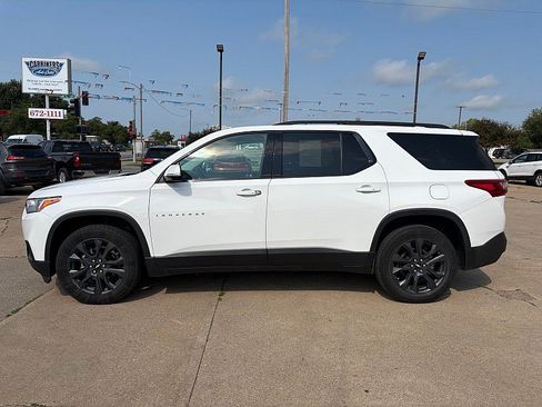 Used 2020 Chevrolet Traverse RS FWD image 2