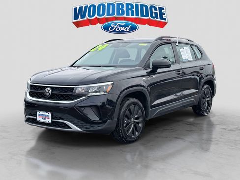 Used 2024 Volkswagen Taos S image 2