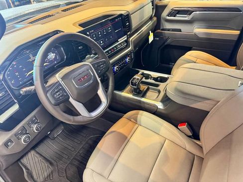 New 2026 GMC Sierra 1500 SLT w/ SLT Premium Plus Package AWD/4WD image 15