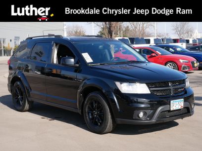 Used 2019 Dodge Journey SE w/ Blacktop Package