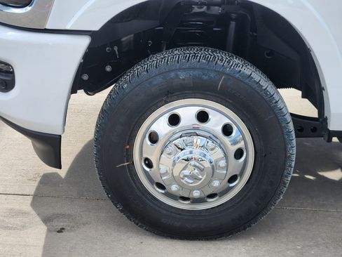 New 2026 RAM 3500 Longhorn image 11