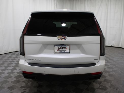 Certified 2024 Cadillac Escalade ESV Sport Platinum image 42