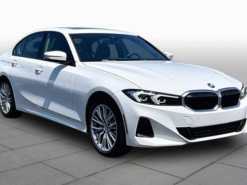 Used 2023 BMW 330i Sedan RWD image 2