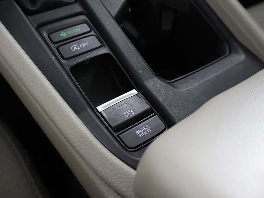 Used 2023 Honda Accord EX image 46