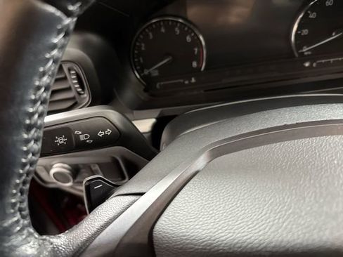 Used 2020 Ford Explorer XLT w/ Comfort Package image 16