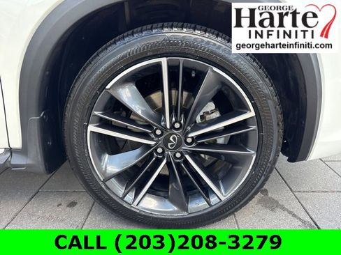 Certified 2022 INFINITI QX55 Luxe w/ Cargo Package image 9