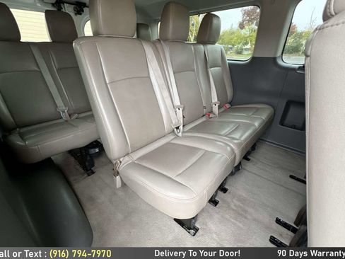 Used 2013 Nissan NV 3500 SL w/ Technology Pkg image 20