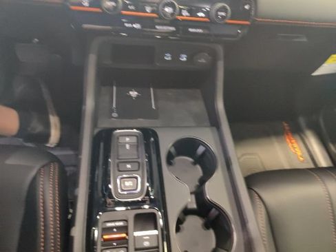 Used 2026 Honda Pilot TrailSport image 23