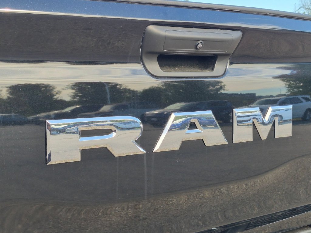Used 2025 RAM 1500 Laramie AWD/4WD image 23