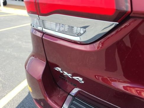 Used 2021 Jeep Grand Cherokee Limited AWD/4WD image 5