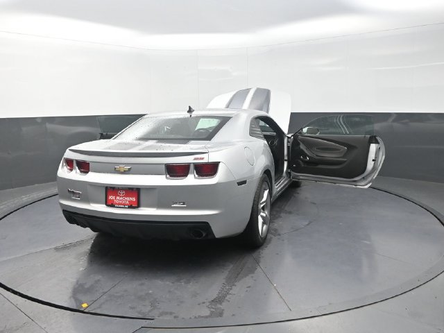 Used 2010 Chevrolet Camaro SS w/ RS Package RWD image 41