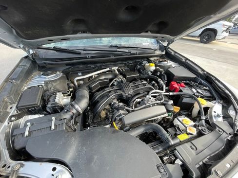 Used 2024 Subaru Outback Premium AWD/4WD image 28