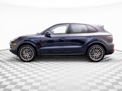 Certified 2023 Porsche Cayenne image 2