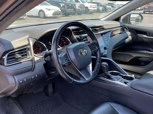 Used 2019 Toyota Camry XSE FWD image 16