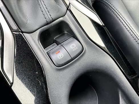 Used 2022 Toyota Corolla XSE image 35