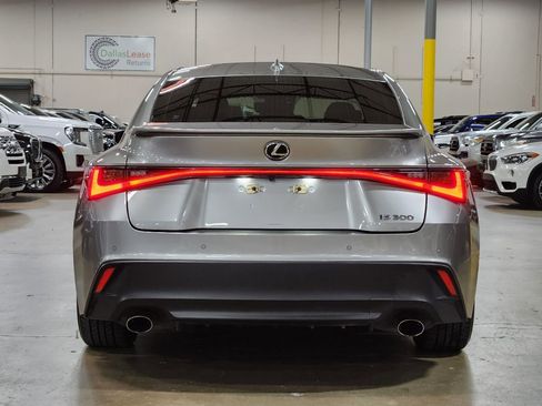 Used 2022 Lexus IS 300 w/ Comfort Package image 10