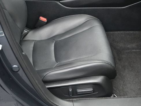 Used 2023 Honda Accord Touring image 11