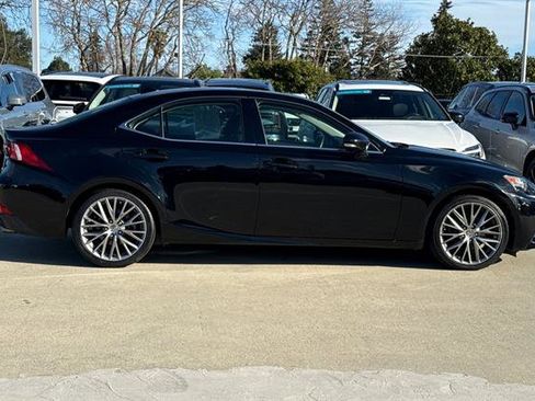 Used 2015 Lexus IS 250 image 2