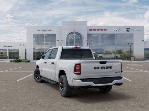 New 2026 RAM 1500 Express AWD/4WD image 3