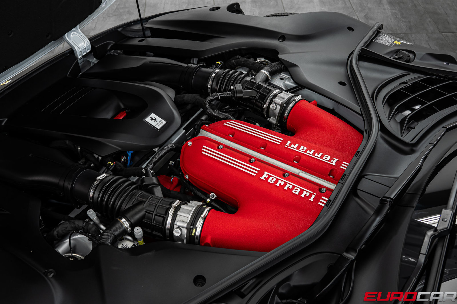 Used 2025 Ferrari 12Cilindri RWD image 10