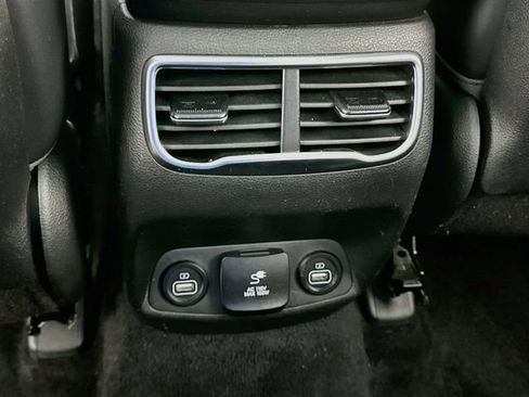 Used 2022 Hyundai Santa Fe Calligraphy FWD image 12