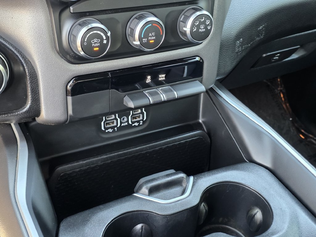 Used 2022 RAM 1500 Big Horn AWD/4WD image 19