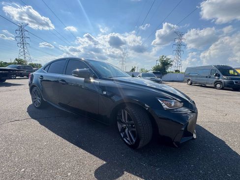 Used 2018 Lexus IS 300 F Sport w/ F Sport Package RWD image 12