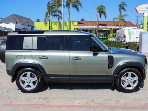 Used 2021 Land Rover Defender 110 SE image 7