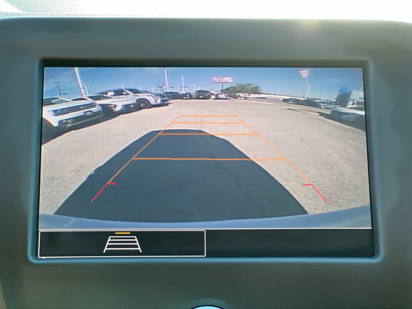 Used 2022 Chevrolet Equinox LS FWD image 15