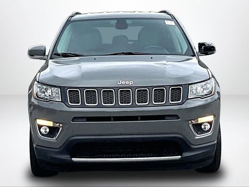 Used 2019 Jeep Compass Limited FWD image 2
