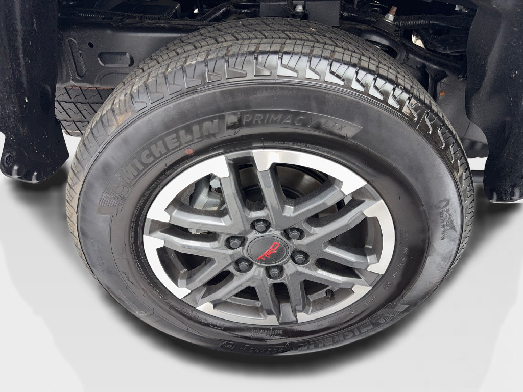 Used 2025 Toyota Tacoma TRD Sport AWD/4WD image 81