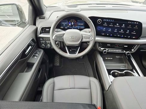 New 2026 Chevrolet Suburban RST w/ Comfort Package AWD/4WD image 8