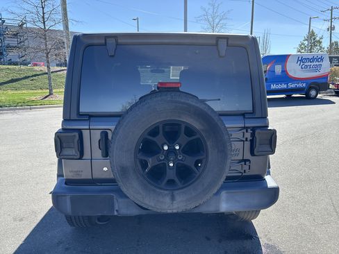 Used 2020 Jeep Wrangler Willys image 8