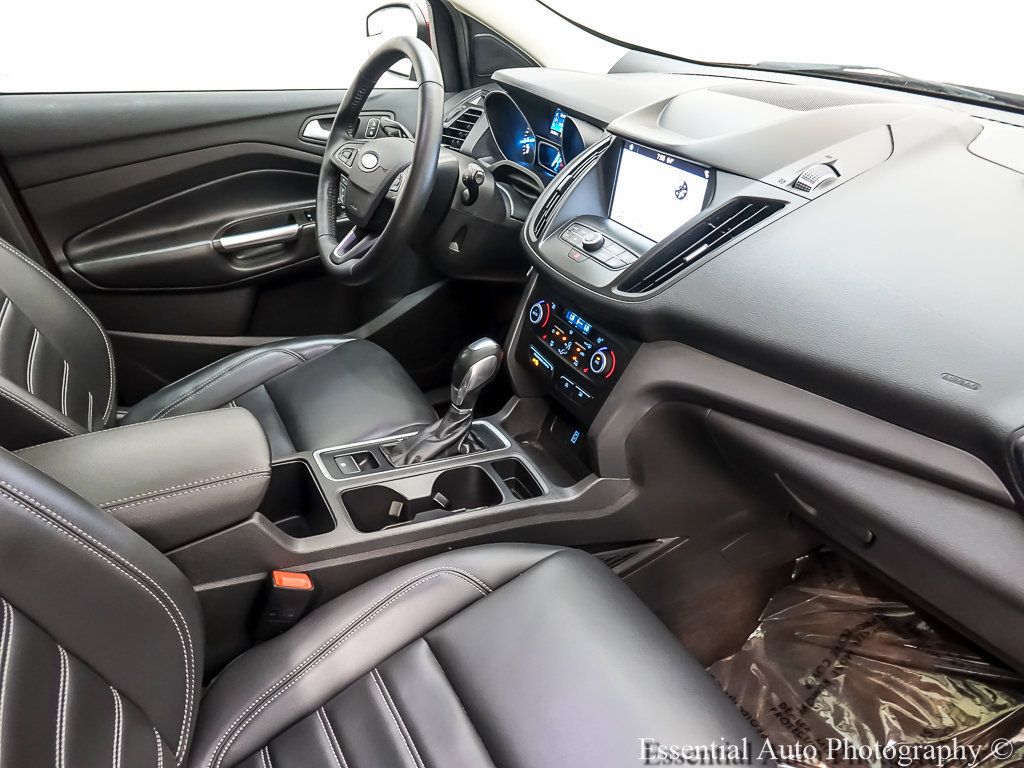 Certified 2019 Ford Escape SEL AWD/4WD image 26