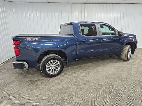 Used 2023 Chevrolet Silverado 1500 LT image 3