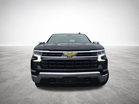 Used 2022 Chevrolet Silverado 1500 LT w/ Z71 Off-Road Package AWD/4WD image 3