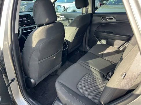 Certified 2024 Kia Sportage LX image 15