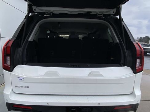 Used 2025 Ford Expedition Active image 8