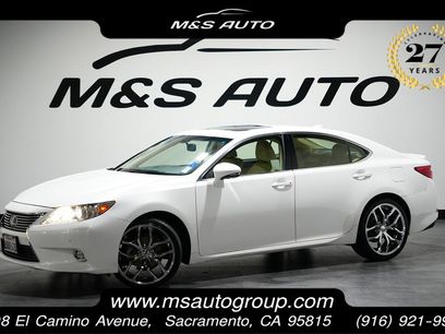 Used 2015 Lexus ES 350 w/ Luxury Package