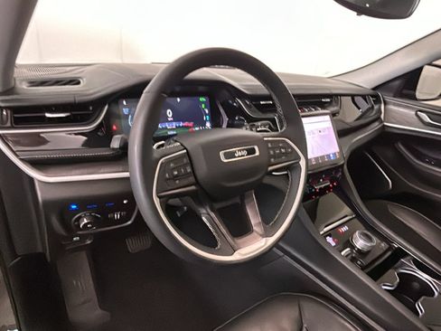 Used 2022 Jeep Grand Cherokee Limited 4xe AWD/4WD image 17