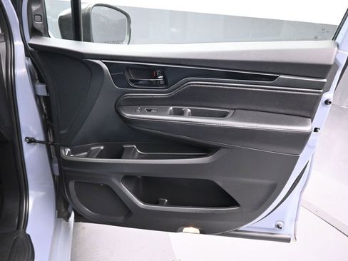 Used 2023 Honda Odyssey Touring image 59