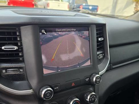 Used 2020 RAM 1500 Big Horn AWD/4WD image 24