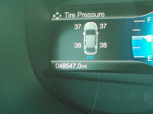 Used 2024 Ford Edge SEL image 39