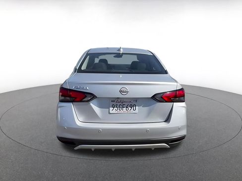 Used 2025 Nissan Versa SV FWD image 12