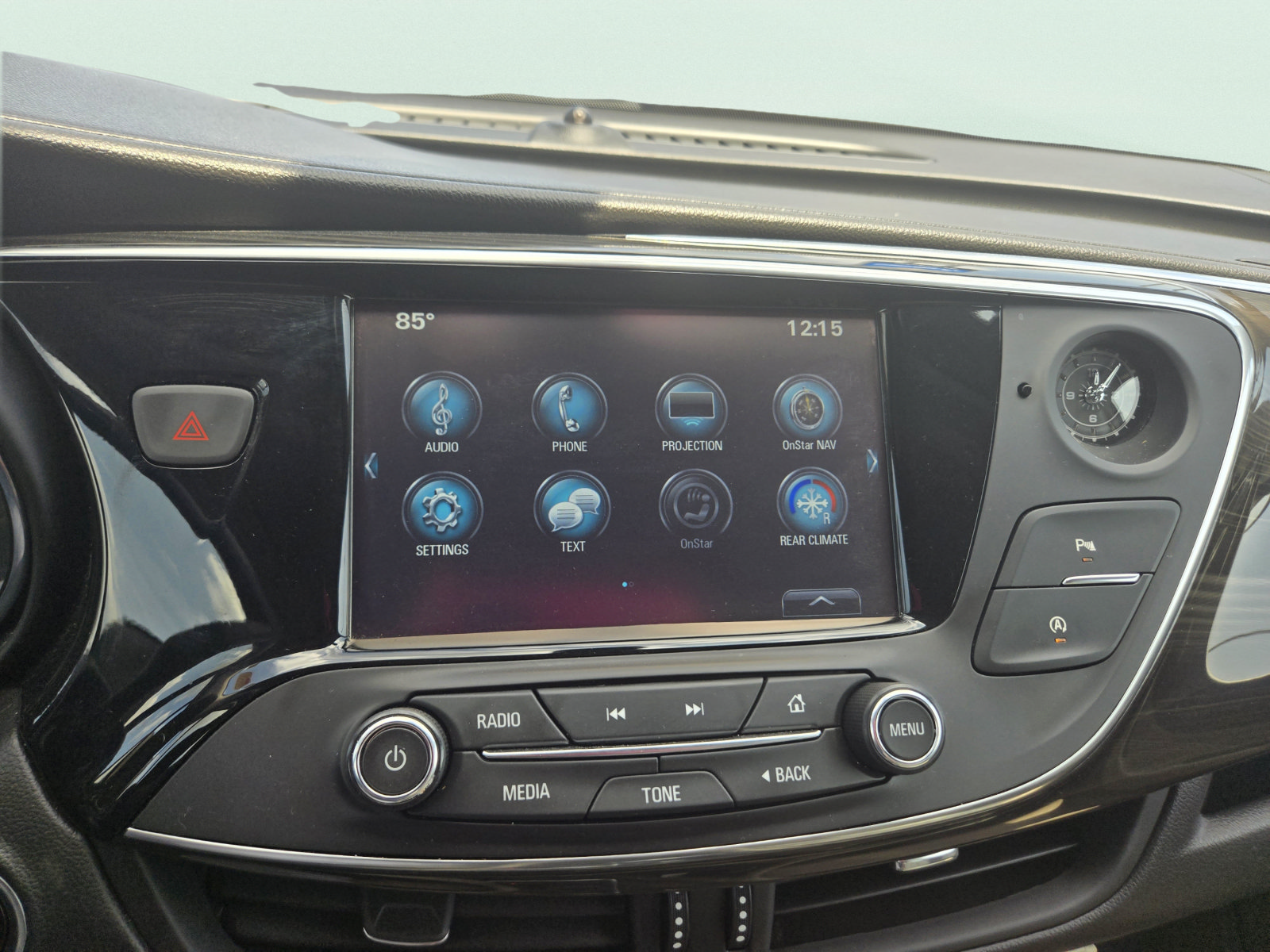 Used 2019 Buick Envision Essence w/ LPO, Active Package AWD/4WD image 20