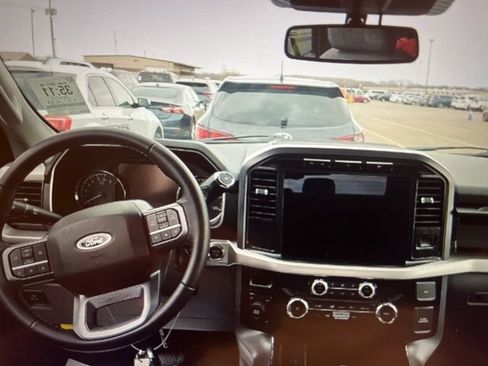 Used 2023 Ford F150 XLT w/ Equipment Group 302A High image 8