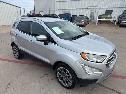 Used 2021 Ford EcoSport Titanium image 6